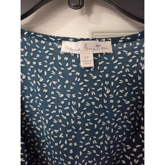 Anthropologie Nine Britton Faux Wrap Blouse Green White Long Sleeve, Petite L - Picture 2 of 3